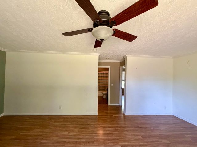 205 Ridge Road, Whitwell, TN 37397