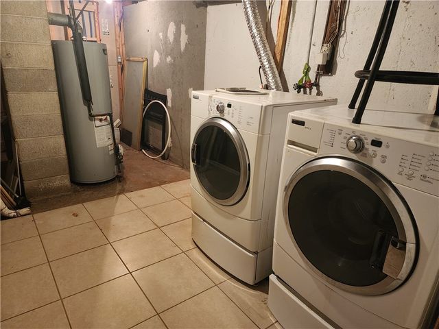 165 Ortoleva Drive, Providence, RI 02908