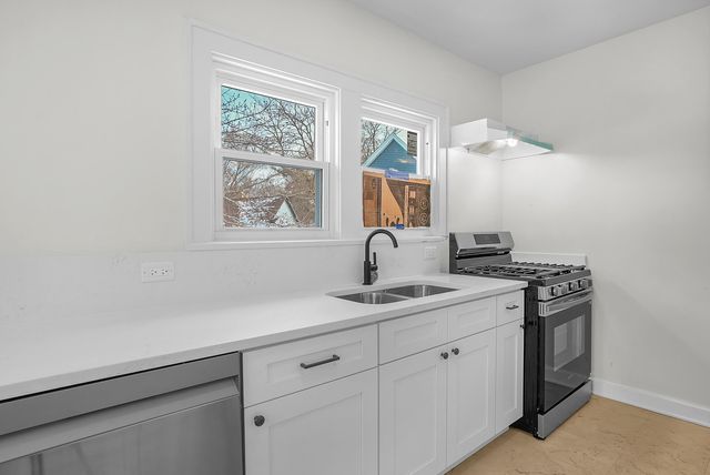 817 E 11th Street, Michigan City, IN 46360