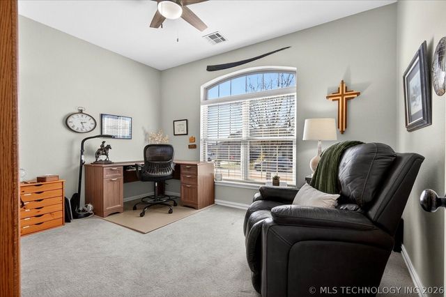 1916 Barnett Place, Bartlesville, OK 74006