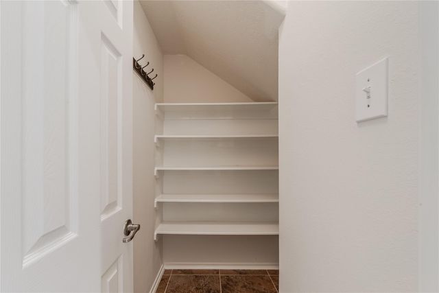 323 Bloomhill Place, Magnolia, TX 77354