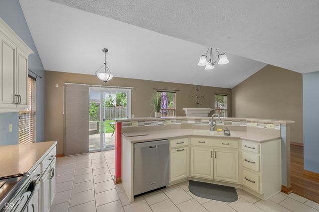 5116 Brookstone Court, Indianapolis, IN 46268