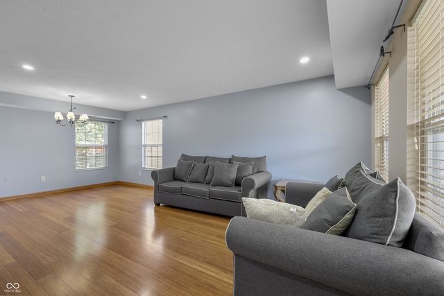 5116 Brookstone Court, Indianapolis, IN 46268