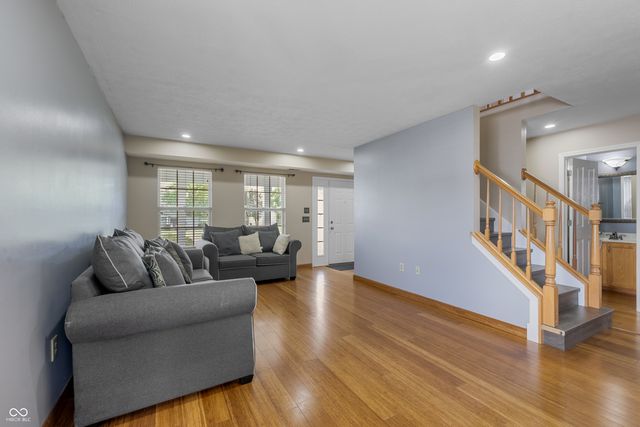 5116 Brookstone Court, Indianapolis, IN 46268