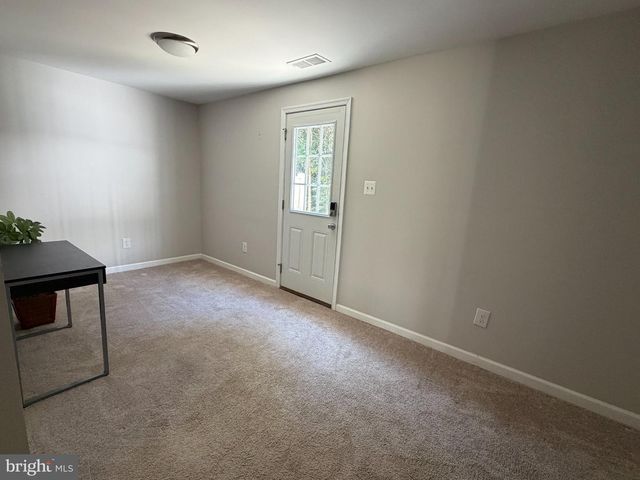 264 SAGE CIR, Winchester, VA 22603