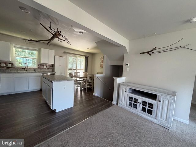 264 SAGE CIR, Winchester, VA 22603
