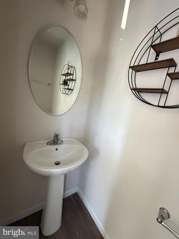 264 SAGE CIR, Winchester, VA 22603