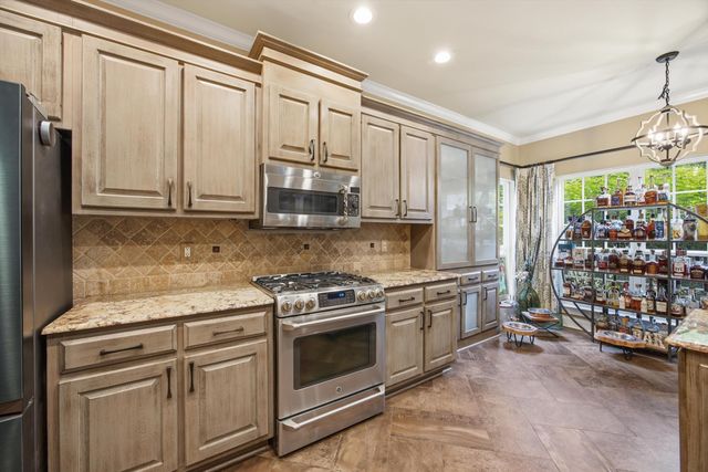 9449 Lazy Circles Drive, Ooltewah, TN 37363
