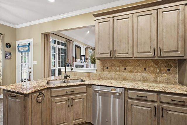 9449 Lazy Circles Drive, Ooltewah, TN 37363