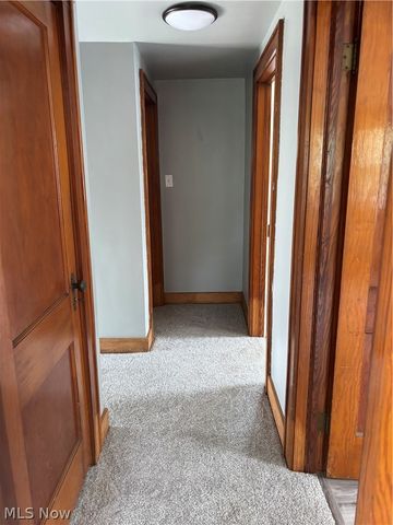732 Tallmadge Road, Cuyahoga Falls, OH 44221
