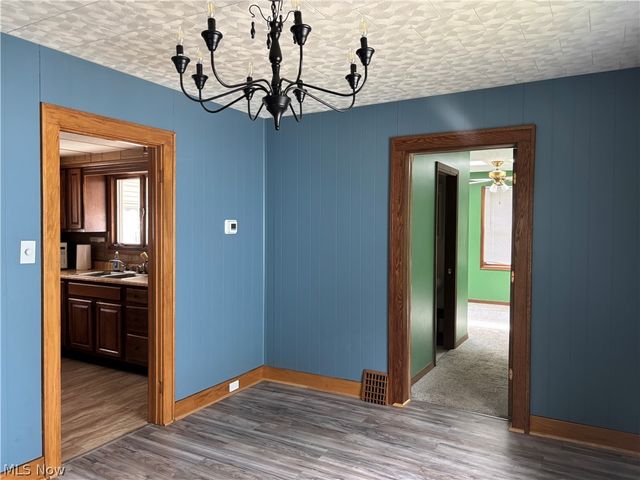 732 Tallmadge Road, Cuyahoga Falls, OH 44221