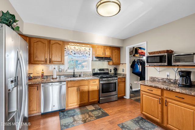 237 Essex Drive, Brick, NJ 08723