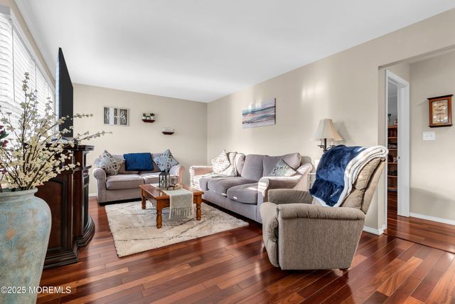 237 Essex Drive, Brick, NJ 08723