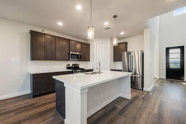 20914 Kadefield Dr, Cypress, TX 77433