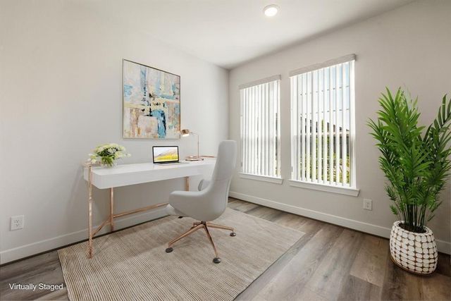 20914 Kadefield Dr, Cypress, TX 77433