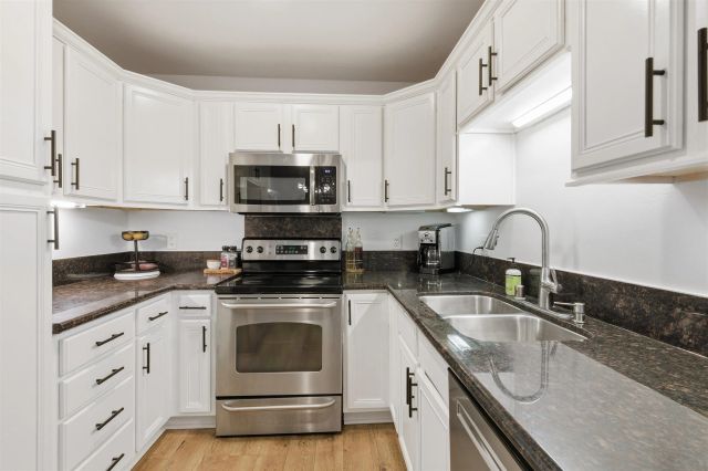 5055 Collwood 320, San Diego, CA 92115