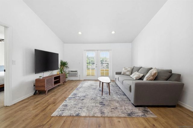 5055 Collwood 320, San Diego, CA 92115