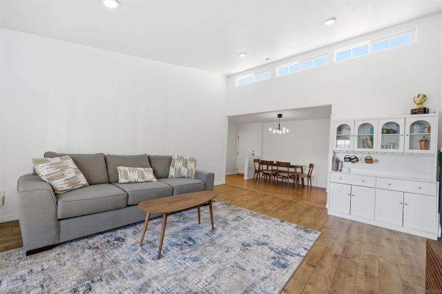 5055 Collwood 320, San Diego, CA 92115