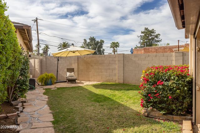 301 W Holly Street, Phoenix, AZ 85003