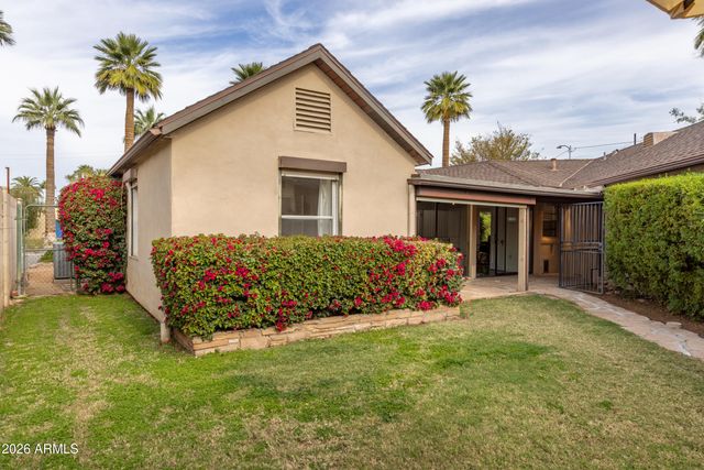 301 W Holly Street, Phoenix, AZ 85003