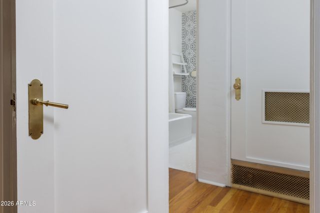 301 W Holly Street, Phoenix, AZ 85003