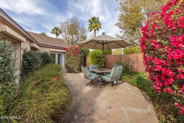 301 W Holly Street, Phoenix, AZ 85003