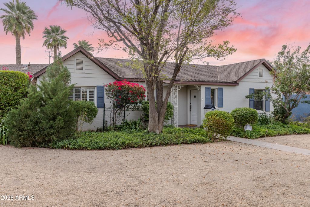 301 W Holly Street, Phoenix, AZ 85003