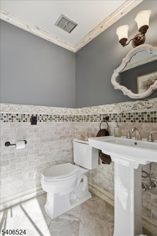 309 North Rd, Chester Twp., NJ 07930