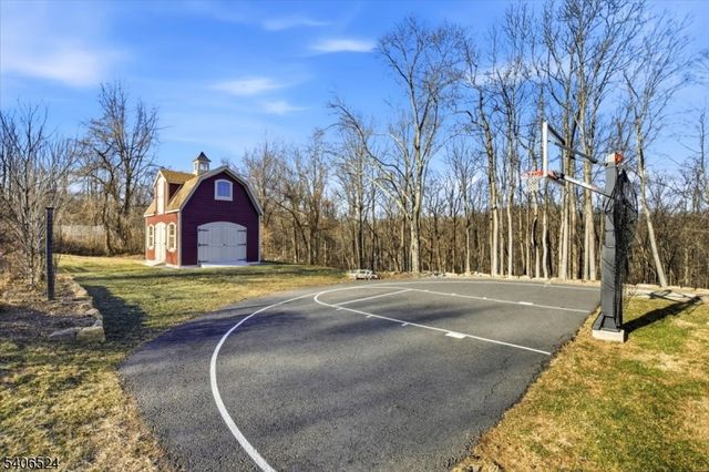 309 North Rd, Chester Twp., NJ 07930