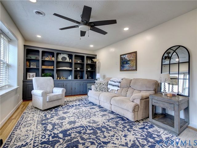 4713 Otterdale Rd, Moseley, VA 23120