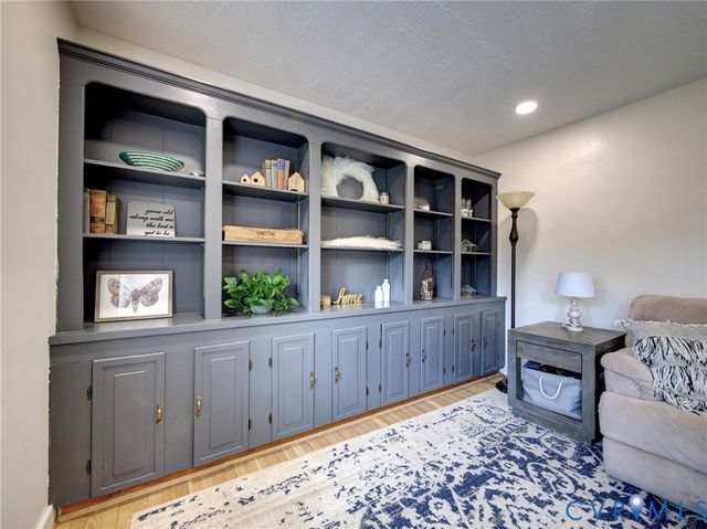 4713 Otterdale Rd, Moseley, VA 23120