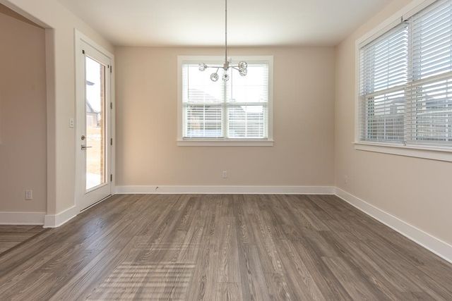 185 HERITAGE LAKE DR, Memphis, TN 38109