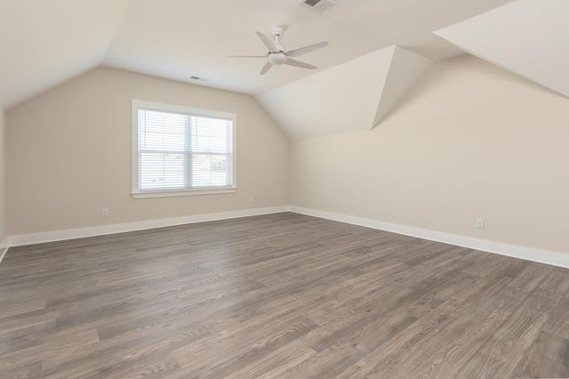 185 HERITAGE LAKE DR, Memphis, TN 38109