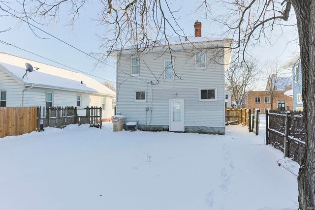 811 E Ewing Avenue, South Bend, IN 46613