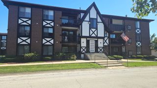 13615 LAMON Avenue 510, Crestwood, IL 60418