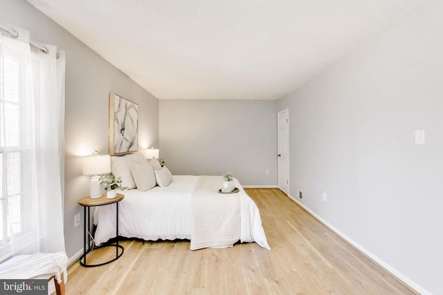 2557 KINGSWOOD CT, Woodbridge, VA 22192