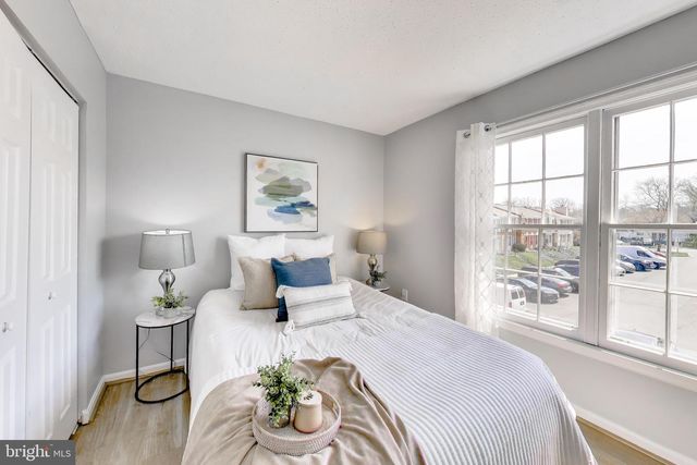 2557 KINGSWOOD CT, Woodbridge, VA 22192