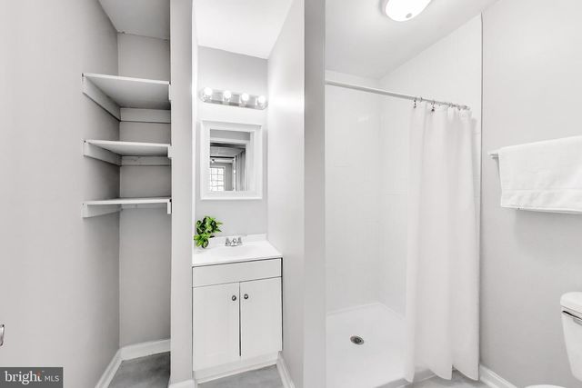 2557 KINGSWOOD CT, Woodbridge, VA 22192