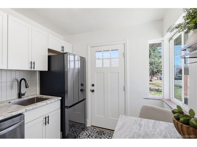 1317 Geneva St, Aurora, CO 80010