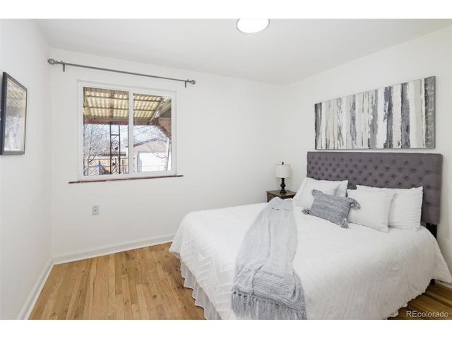 1317 Geneva St, Aurora, CO 80010