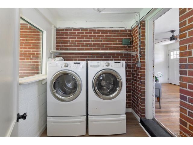 1317 Geneva St, Aurora, CO 80010