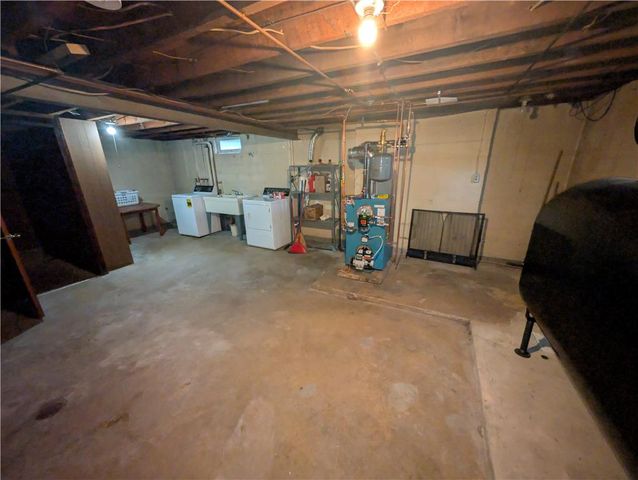 943 Moravia Street, Bethlehem City, PA 18015