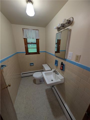 943 Moravia Street, Bethlehem City, PA 18015