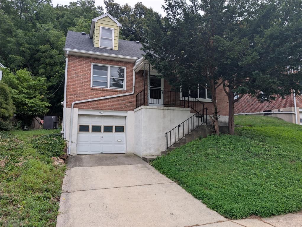 943 Moravia Street, Bethlehem City, PA 18015