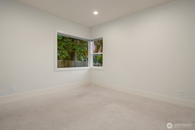 2009 166th Place NE, Bellevue, WA 98008