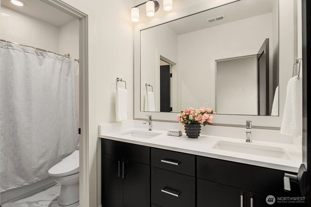 2009 166th Place NE, Bellevue, WA 98008