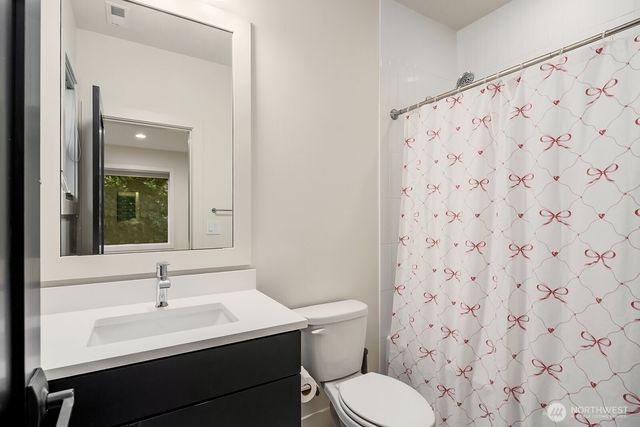 2009 166th Place NE, Bellevue, WA 98008