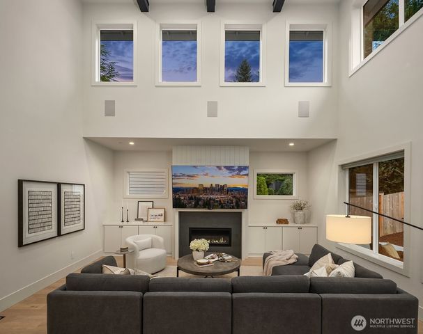 2009 166th Place NE, Bellevue, WA 98008
