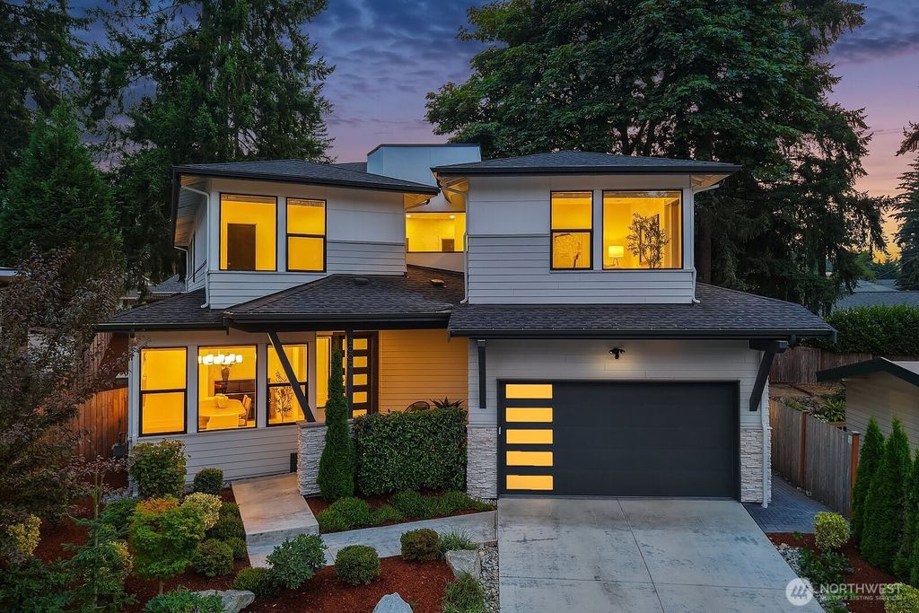2009 166th Place NE, Bellevue, WA 98008