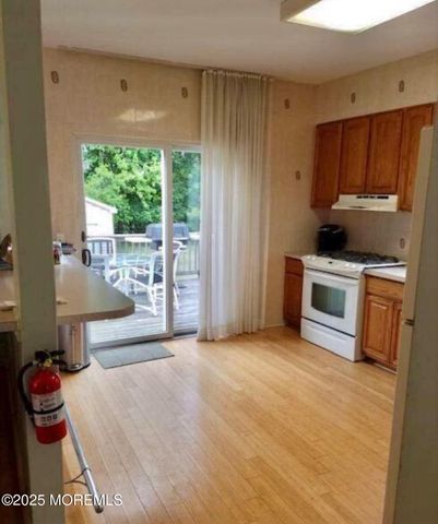 95 Poplar Avenue, Deal, NJ 07723